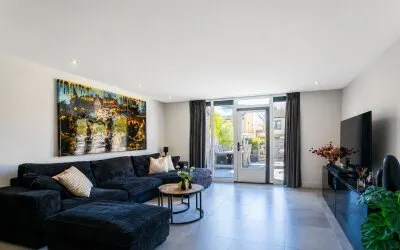 Tussenwoning te koop: John Raedeckerhof 154, Kersenboogerd-Zuid - Buurt 33 06 Hoorn