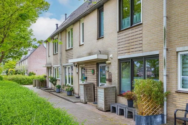 Tussenwoning te koop: Joke Smitstraat 6, Hoofddorp Toolenburg Oost Hoofddorp