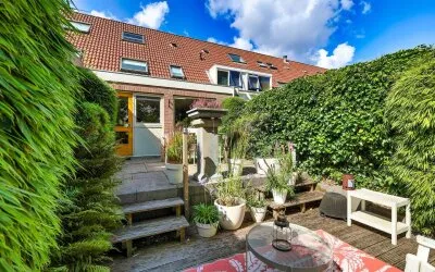 Tussenwoning te koop: Joke Smitstraat 73, Landweg Bergen (Nh)