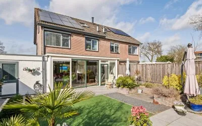 Tussenwoning te koop: Joke Smitstraat 7, Rauwenhof Tiel