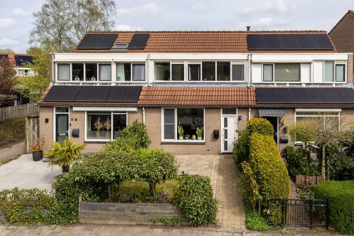 Tussenwoning te koop: Jongamastate 7, Leeuwarden