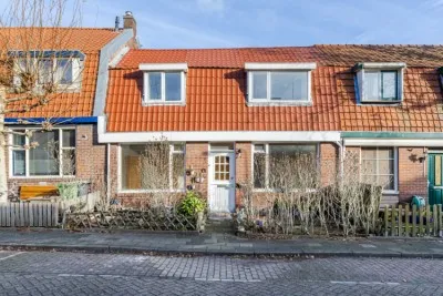 Tussenwoning te koop: Jonge Arnoldusstraat 89, Burgemeestersbuurt Zaandam