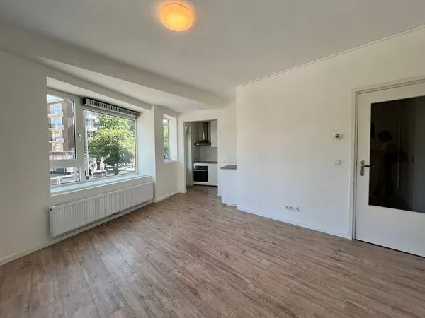 Appartement te huur: Jonker Fransstraat 51A, Rubroek Rotterdam
