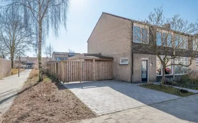 Twee-onder-één-kap te koop: Jonkerveld 711, Uden