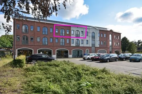 Appartement te koop: Jonkheer Hobbe Baerdt van Sminiaplein 23, Burgum Burgum