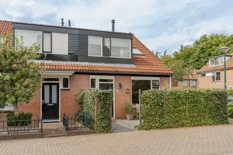 Hoekwoning te koop: Jonneveen 18, Noordbuurt Eemnes
