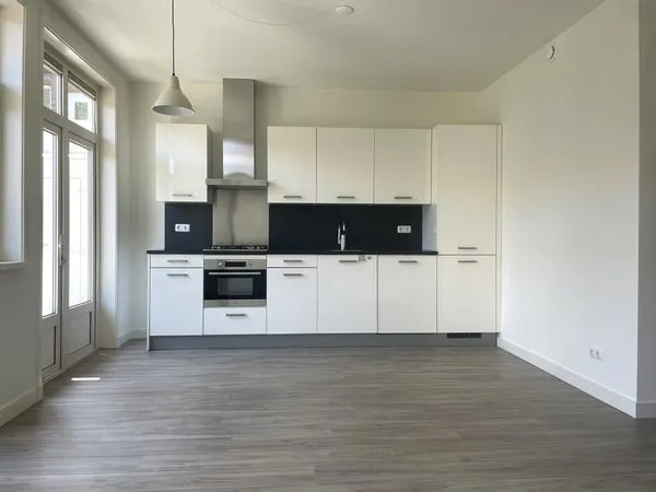Woning te huur: Joos de Moorstraat, Pieter van der Doesbuurt Amsterdam