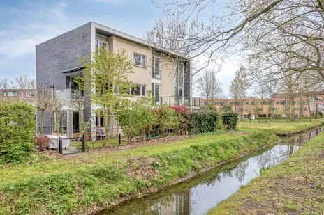 Semi-detached for sale: Joost Beeldsnijderweg 3, Het Jeurlink Deventer