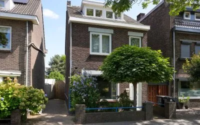 Corner house for sale: Jos Klijnenlaan 610, Geleen-Zuid Geleen