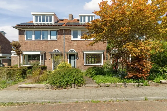 Tussenwoning te koop: Josef Israëlslaan 108, Hoogkamp Arnhem