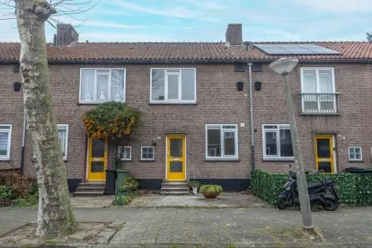 Tussenwoning te koop: Josephus Jittastraat 95, Amsterdam