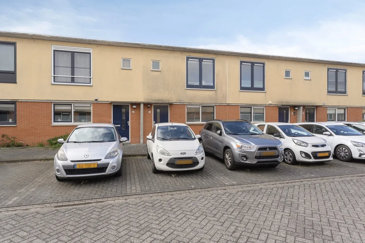 Tussenwoning te koop: Josine Reulingstraat 44, Groningen