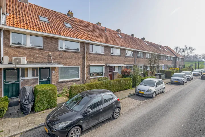 Tussenwoning te koop: Joubertstraat 205, Vreewijk Gouda