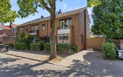 Corner house for sale: Joubertstraat 31, Heseveld Nijmegen