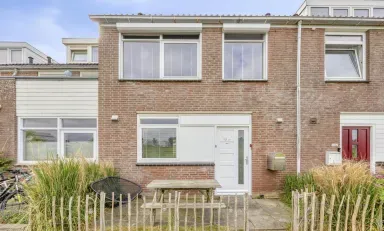 Tussenwoning te koop: Jozef Beugelsdijkstraat 38, Noordwijk