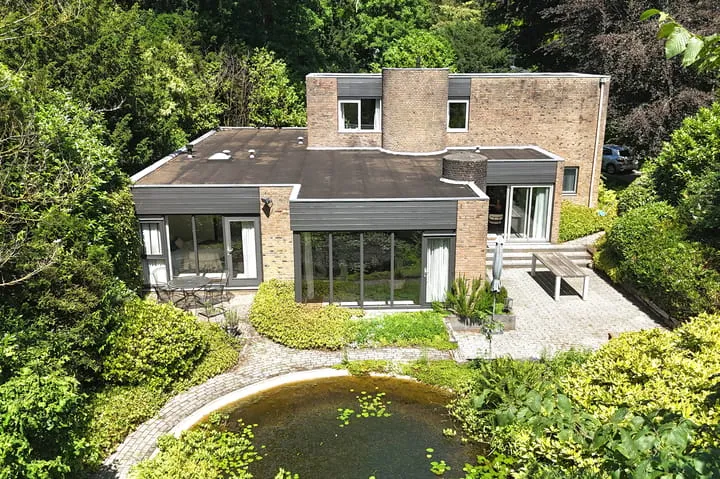 Detached house for sale: Jozef Israëlsweg 16, Bloemendaal Bloemendaal