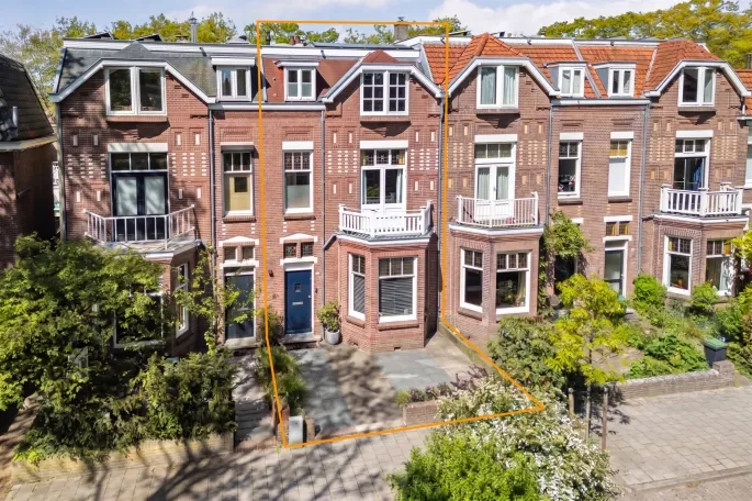 Tussenwoning te koop: Jozef Israëlsstraat 66, Altrade Nijmegen