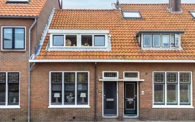 Tussenwoning te koop: Jozef Israëlsweg 22, Midden Katwijk