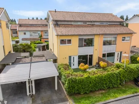 Twee-onder-één-kap te koop: Jule Stynestraat 58, Terwijde-Oost Utrecht