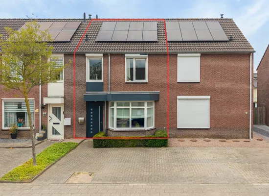 Tussenwoning te koop: Jules Kayserstraat 21, Husken Heerlen