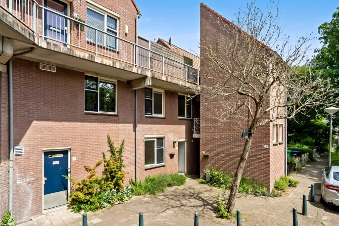 Tussenwoning te koop: Jules Massenethof 4, Nieuw Waldeck 'S-Gravenhage