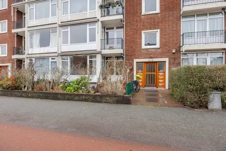 Appartement te koop: Juliana van Stolberglaan 194, Bezuidenhout-Oost 'S-Gravenhage