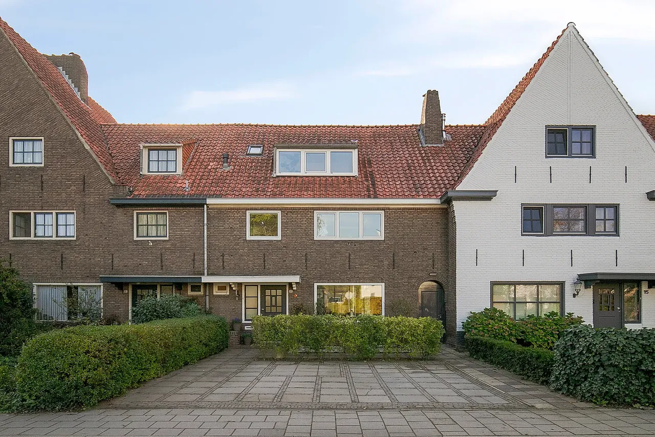Appartement te koop: Julianalaan 13, Helmond