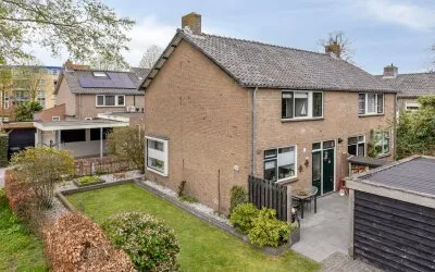 Twee-onder-één-kap te koop: Julianalaan 22, Heerde Heerde