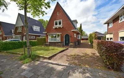 Vrijstaande woning te koop: Julianalaan 25, Buitenpost Buitenpost