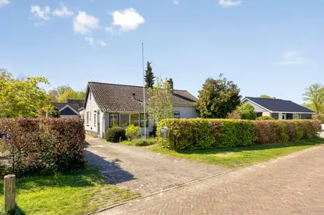 Vrijstaande woning te koop: Julianalaan 2A, Nieuwlande kern Nieuwlande