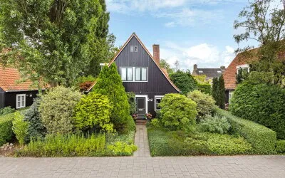 Vrijstaande woning te koop: Julianalaan 31, Nijlân Leeuwarden