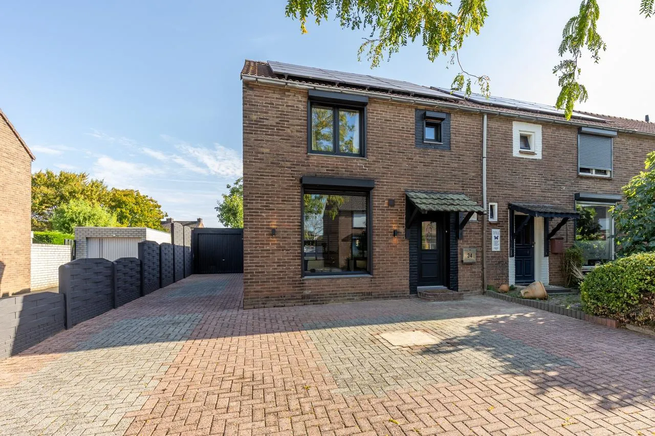 Hoekwoning te koop: Julianalaan 34, Munstergeleen