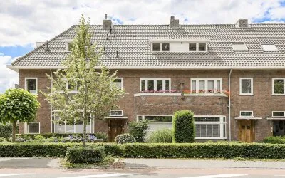 Tussenwoning te koop: Julianalaan 47, Boeimeer Breda