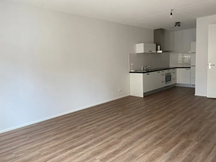 Appartement te huur: Julianalaan 4N, Schilderskwartier Hilversum