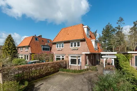 Twee-onder-één-kap te koop: Julianalaan 55A, Hoge Dennen Zeist