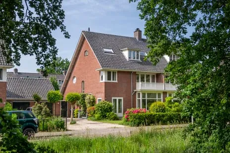Twee-onder-één-kap te koop: Julianalaan 66, Angerenstein Arnhem