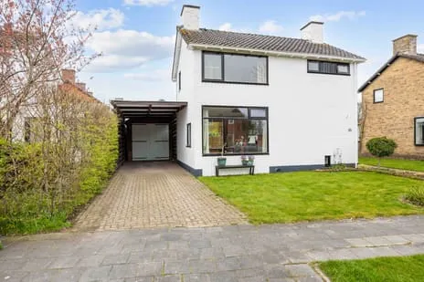Vrijstaande woning te koop: Julianalaan 7, Bedum Noord - West Bedum
