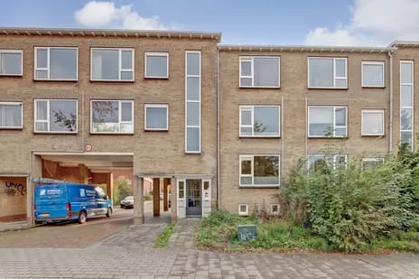 Appartement te koop: Julianalaan 75C, Nijlân Leeuwarden