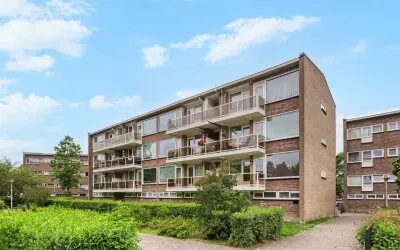 Appartement te koop: Julianaplantsoen 96, Ruimzicht Oost Diemen