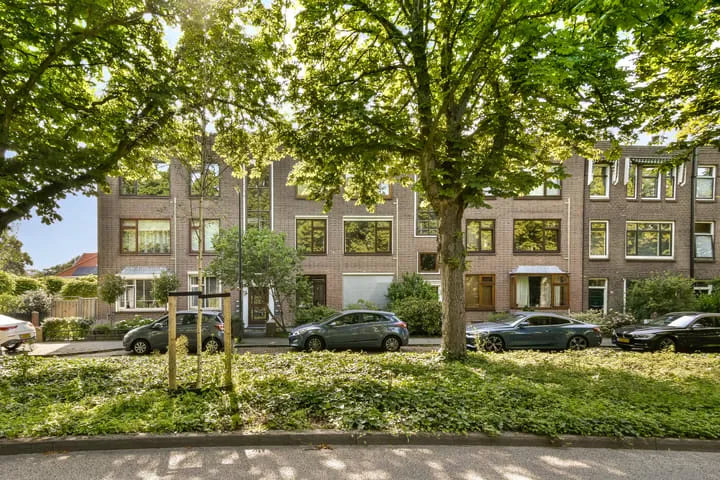 Apartment for sale: Julianasingel 9B, Oostbuurt Vlaardingen