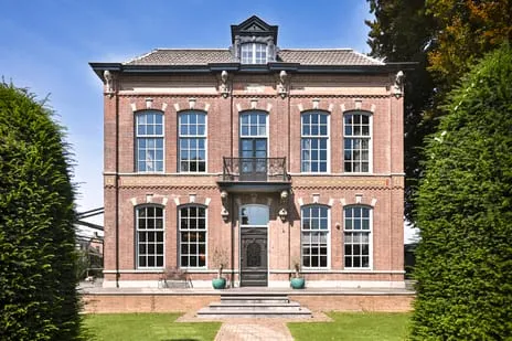 Apartment for sale: Julianastraat 1, Vlijmen-Dorp Vlijmen