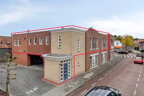 Twee-onder-één-kap te koop: Julianastraat 12, Oud-Beijerland Centrum Oud-Beijerland
