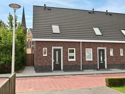 Hoekwoning te koop: Julianastraat 12A, Nieuw-Vossemeer Nieuw-Vossemeer