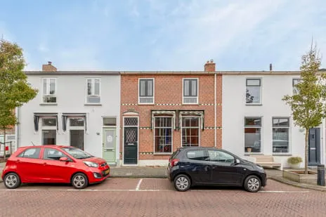 Tussenwoning te koop: Julianastraat 16, Zeeheldenbuurt Noordwijk (Zh)
