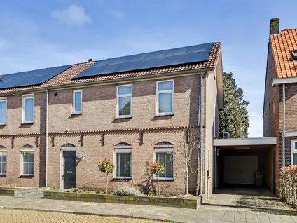 Twee-onder-één-kap te koop: Julianastraat 1A, Rooi Dorp Kaatsheuvel