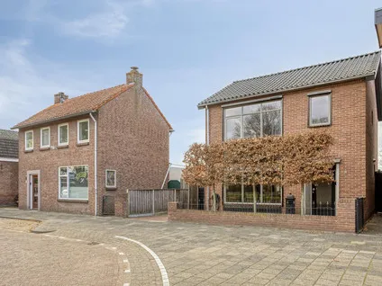 Vrijstaande woning te koop: Julianastraat 20, Oud Dongen Dongen