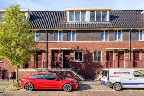 Appartement te koop: Julianastraat 23A, Buitenuitbreiding-West Sliedrecht