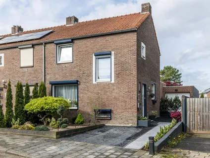 Hoekwoning te koop: Julianastraat 26, Hoensbroek