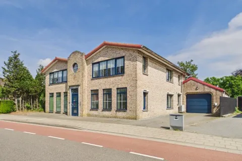 Detached house for sale: Julianastraat 33, Kern Heikant Heikant