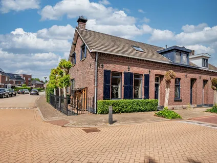 Hoekwoning te koop: Julianastraat 35, Kern Belfeld Belfeld